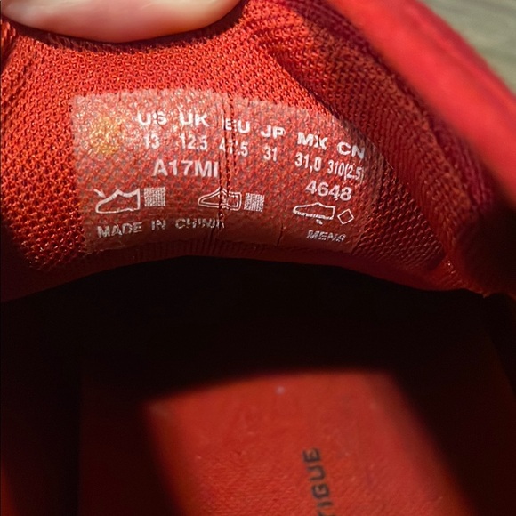 Timberland Red Sneakers with Suede Finish - Picture 7 of 7